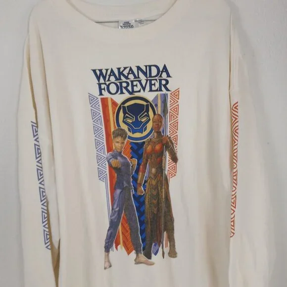 Marvel Studios Wakanda Forever Black Panther Crewneck Oversized M Sweatshirt - Picture 3 of 6